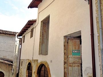 Porzione di casa in vendita a Tione degli Abruzzi (AQ) goriano valli foto 3