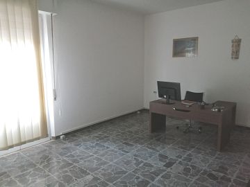Ufficio in vendita a Chieti (CH) Viale Abruzzo foto 5