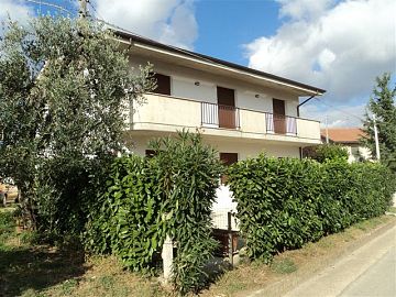 Villa bifamiliare in vendita a Giuliano Teatino (CH) Via San Rocco foto 1