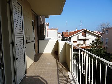 Appartamento in vendita a Alba Adriatica (TE) Via Tevere foto 6