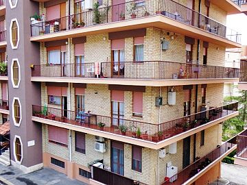 Appartamento in vendita a Chieti (CH) via genarale carlo spatocco foto 2