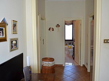 Casa indipendente in vendita a Città Sant'Angelo (PE) via giardino Cona foto 10