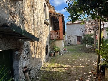 Casa indipendente in vendita a Roccamontepiano (CH) via d'Arcangelo foto 4