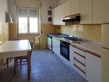 Appartamento in vendita a Chieti (CH) Viale Europa foto 11