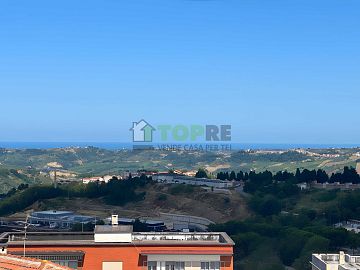 Appartamento in vendita a Chieti (CH) Via Milano foto 2