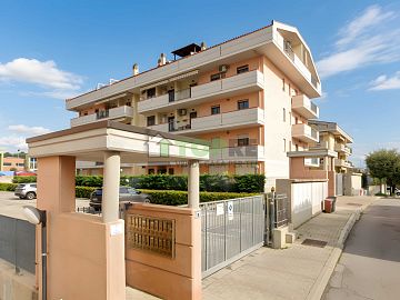 Appartamento in vendita a Spoltore (PE) Santa Teresa di Spoltore foto 1