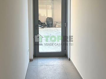 Negozio o Locale in vendita a Chieti (CH) Via Sulmona foto 9