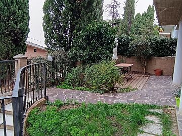 Villa bifamiliare in vendita a Casalincontrada (CH) Via Coppelli 5 foto 3