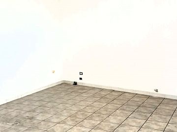 Negozio o Locale in vendita a San Giovanni Teatino (CH) Via Corso Italia 179 foto 5