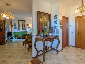 Attico in vendita a Chieti (CH) Via Santarelli foto 6