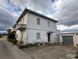 Vendita Casale o Rustico in V a Pescara