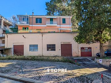 Magazzino o deposito in vendita a Chieti (CH) Via Nicolodi foto 6