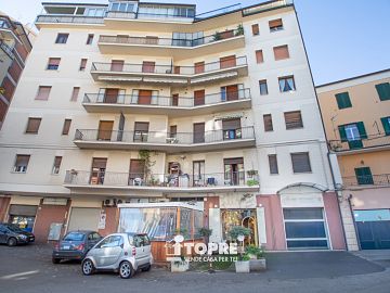 Negozio o Locale in vendita a Chieti (CH) Via Liberazione foto 5