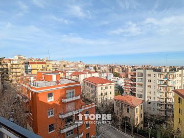 Appartamento in vendita a Chieti (CH) Via XXIV Maggio foto 1