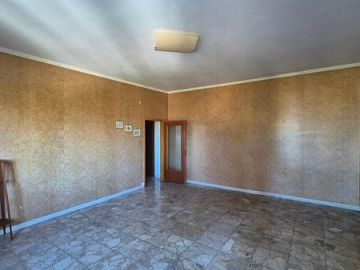 Appartamento in vendita a Chieti (CH) Via Arcivescovado foto 3