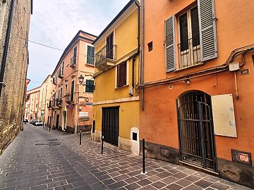 Negozio o Locale in affitto a Chieti (CH) via degli agostiniani foto 1