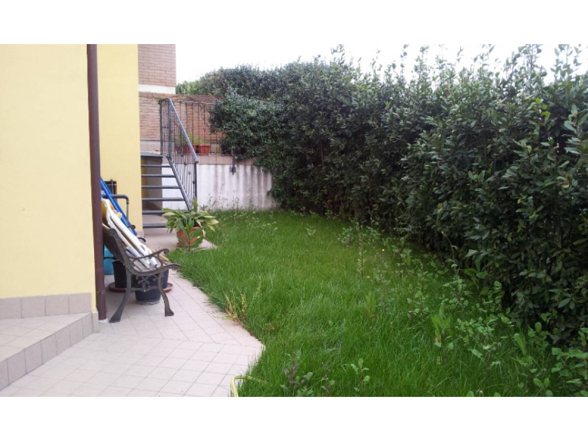 Semi-detached Villa for sale in Via Iconicella  at Ripa Teatina - 105663 foto 2