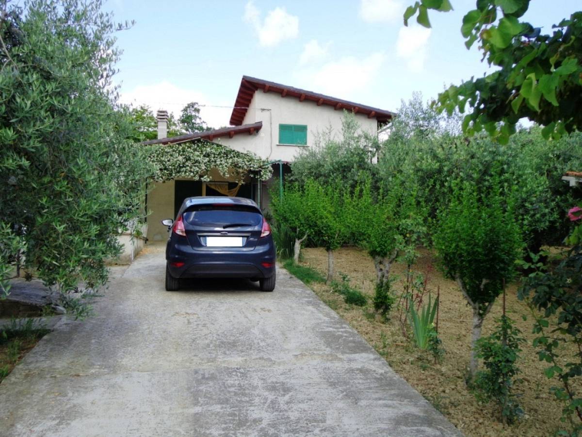 Rural house or Rustic for sale in via colle casale  at Casalincontrada - 870895 foto 6