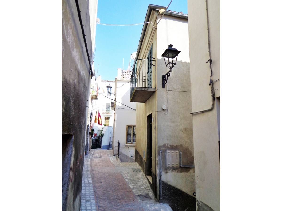 Entire building for sale in via della vittoria  at Atessa - 7783109 foto 2