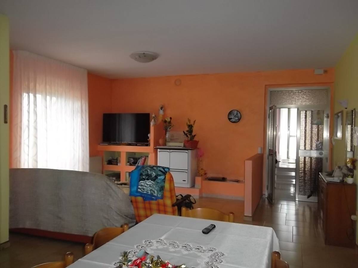 Two family house for sale in   at Casalbordino - 7380075 foto 12