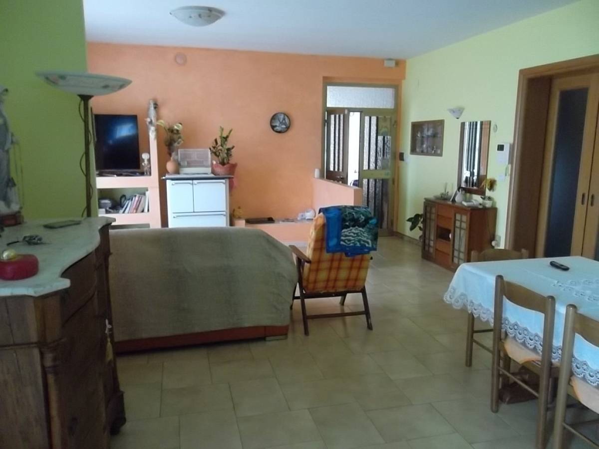 Two family house for sale in   at Casalbordino - 7380075 foto 13