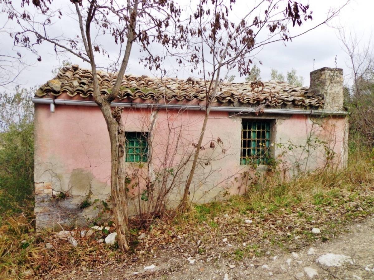 Rural house or Rustic for sale in via casale  at Atessa - 9313464 foto 4