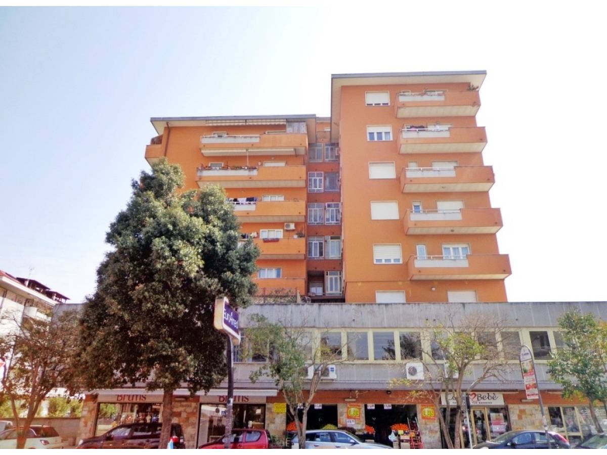 Apartment for sale in viale abruzzo  in Scalo Stazione-Centro area at Chieti - 4642900 foto 1