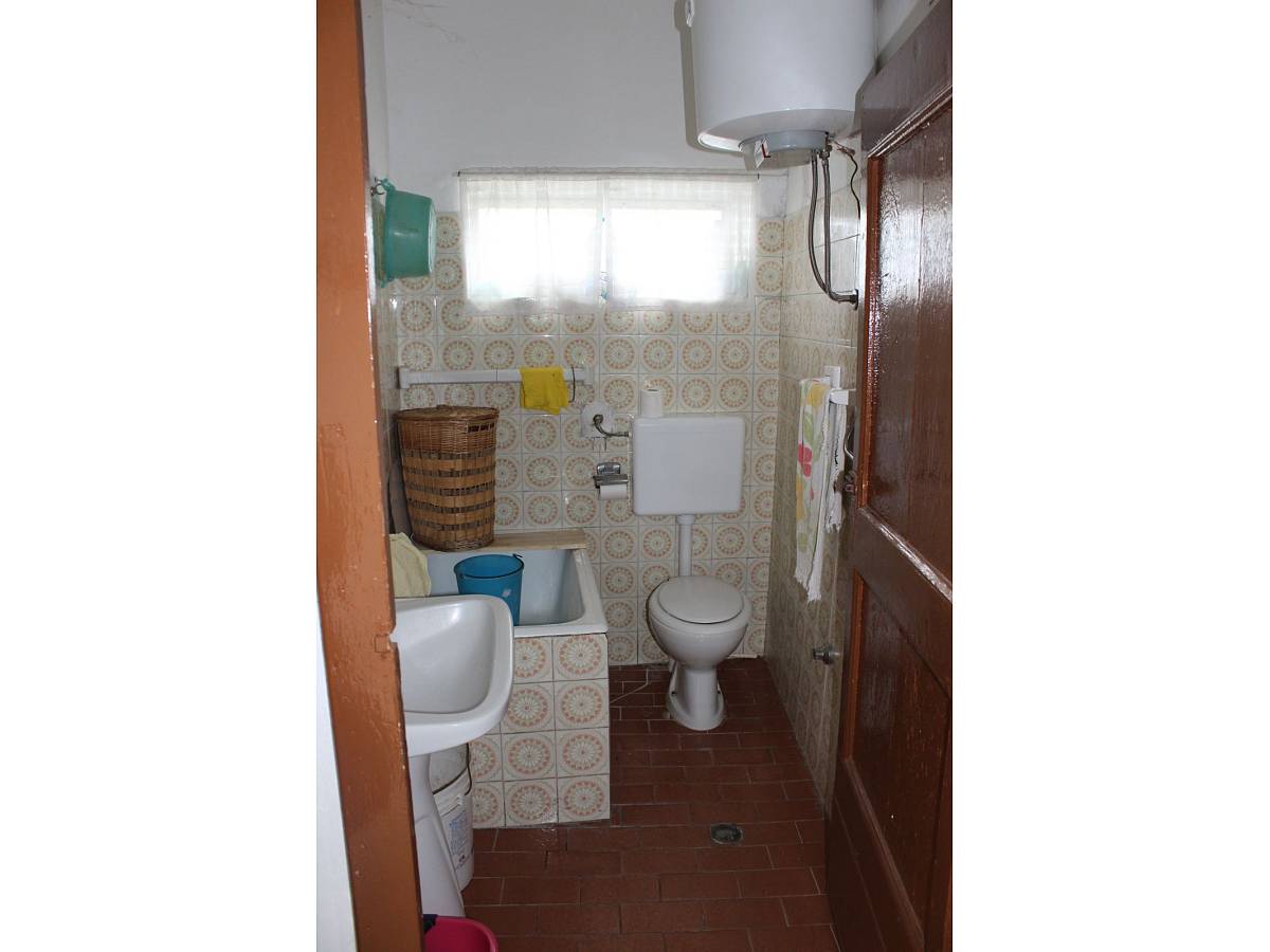 Casa indipendente in vendita in via Vittorio Veneto  a Palmoli - 3686820 foto 11