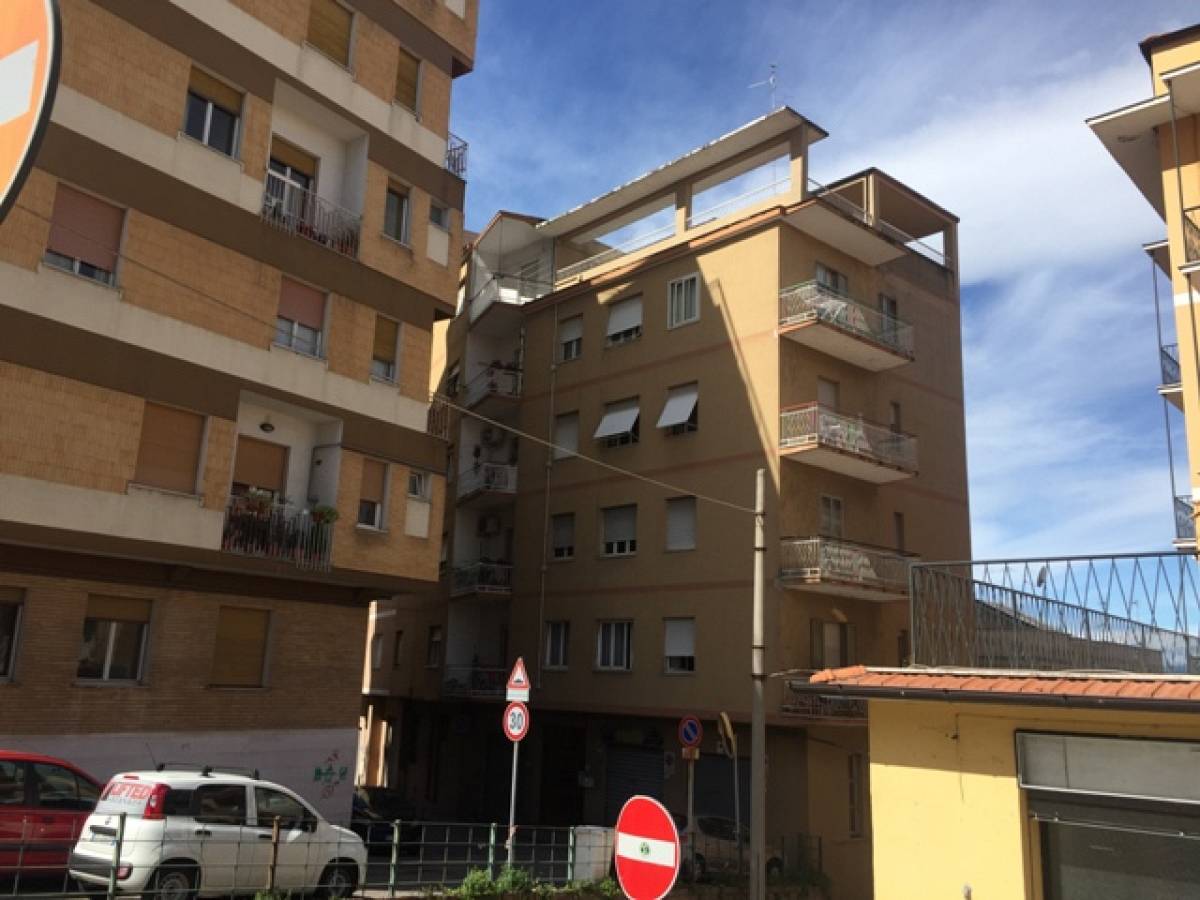 Apartment for sale in Via Baroncini,16  in Mad. Angeli-Misericordia area at Chieti - 4350370 foto 1