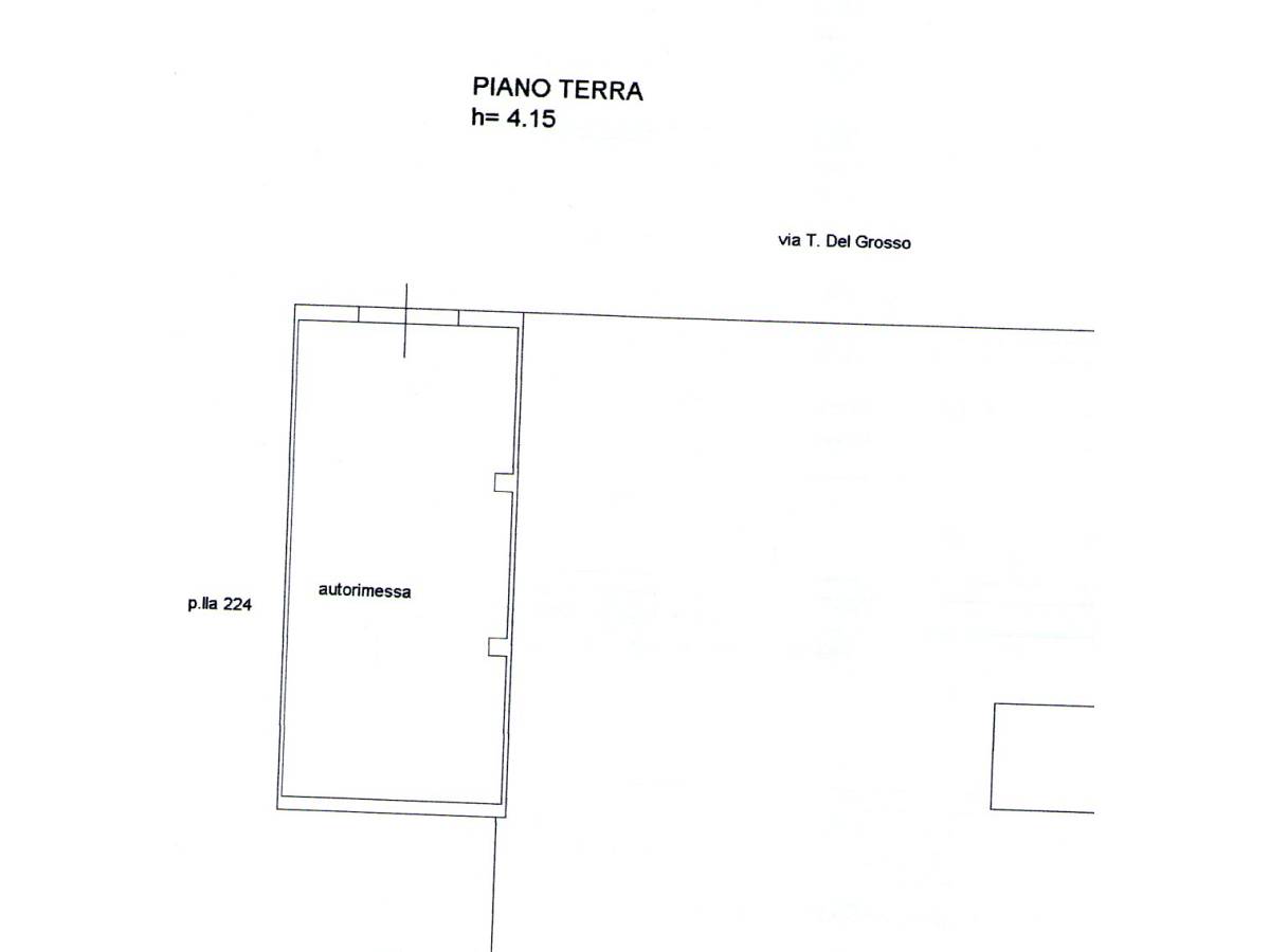 Garage for sale in VIA Trieste Del Grosso 11  at Chieti - 6862865 foto 3