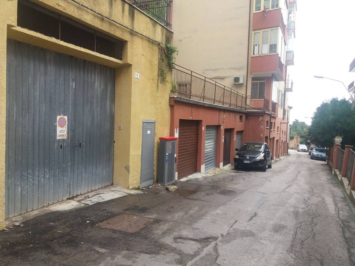 Garage for sale in VIA Trieste Del Grosso 11  at Chieti - 6862865 foto 1