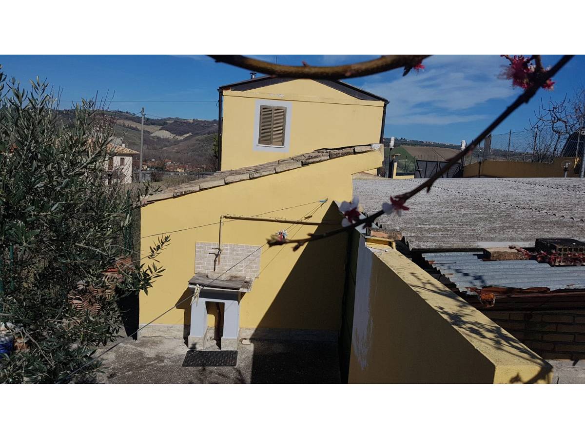 Indipendent house for sale in CONTRADA PASSO CORDONE  at Loreto Aprutino - 9686593 foto 19