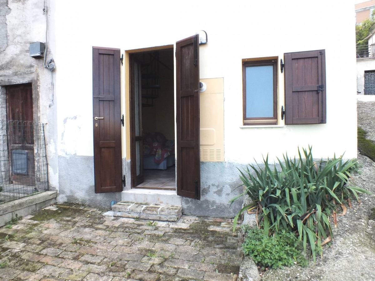 Indipendent house for sale in Via Girone  at Pretoro - 7887668 foto 4