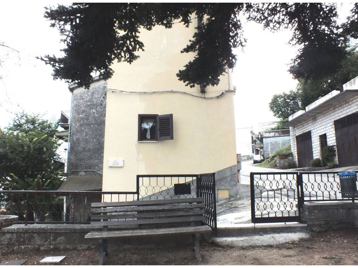 Indipendent house for sale in Via Girone  at Pretoro - 7887668 foto 5