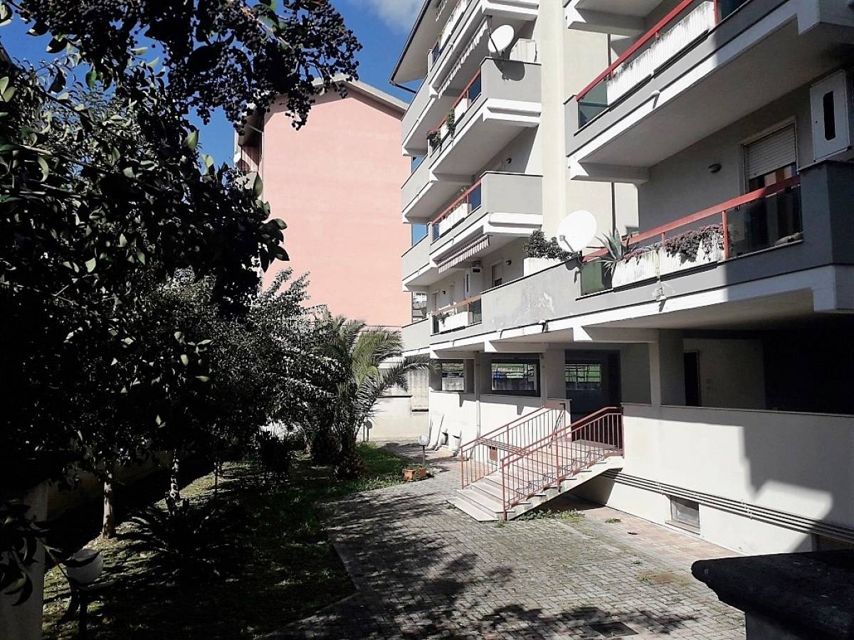 Appartamento in vendita in via san camillo de lellis zona Filippone a Chieti - 4930475 foto 2