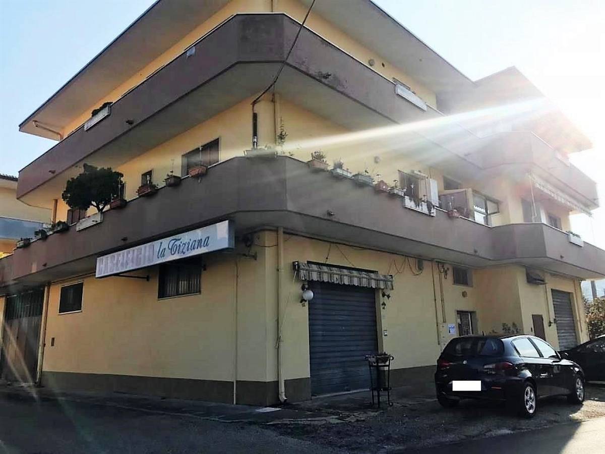 Warehouse for sale in via lago maggiore  in Dragonara area at San Giovanni Teatino - 2980877 foto 1