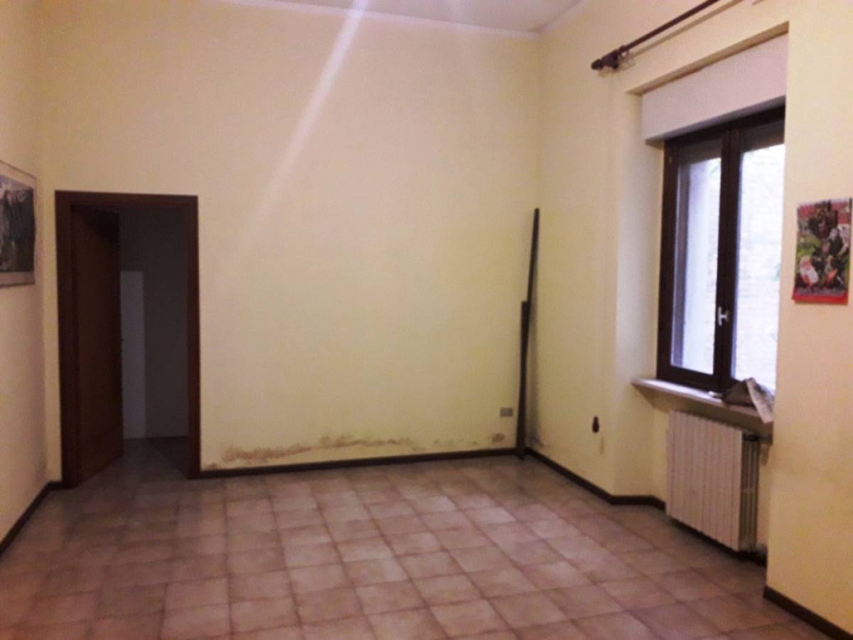 Apartment for sale in via federico salomone  in Porta Pescara - V. Olivieri area at Chieti - 3650456 foto 8