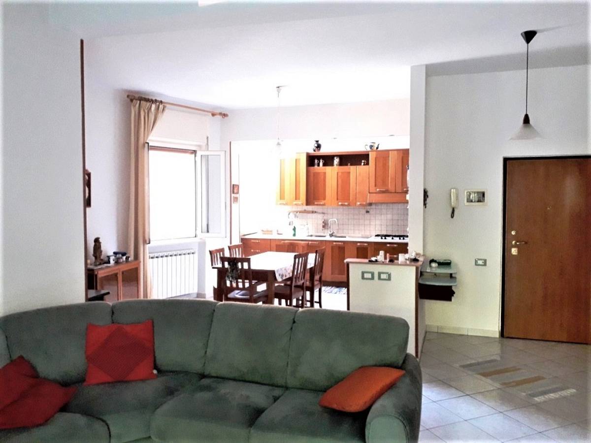 Apartment for sale in via pescara  in Scalo Stazione-Centro area at Chieti - 9859226 foto 4