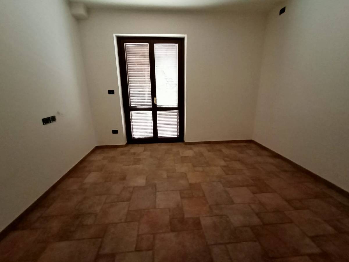 Terraced house for sale in Via Aldo Moro 37  at Moscufo - 9816590 foto 19