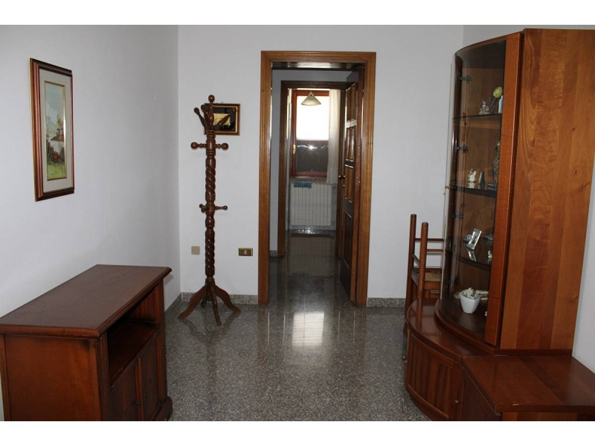 Indipendent house for sale in Via Matteotti  at Alanno - 4495035 foto 3