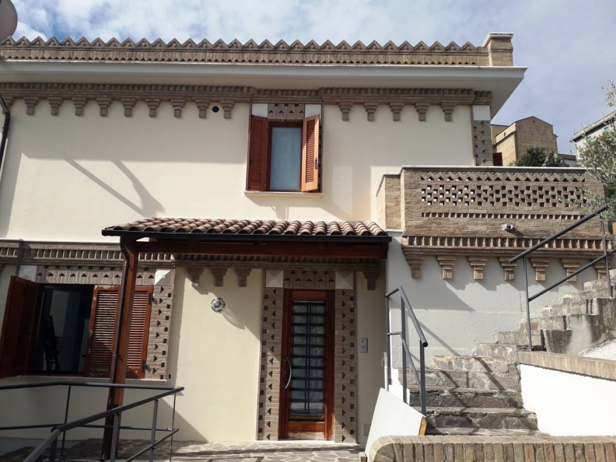 Villa in vendita in via della vittoria  a Bucchianico - 9823832 foto 3