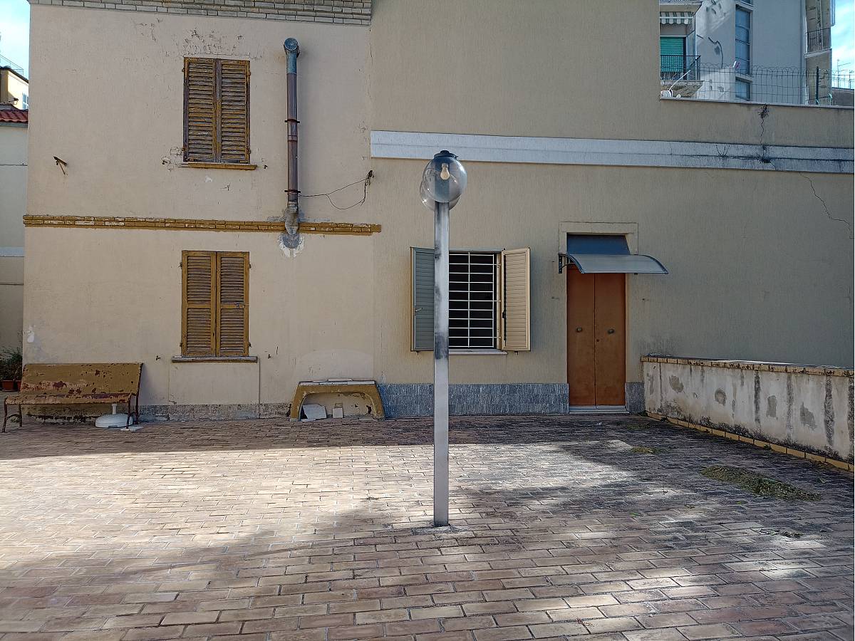 Casa indipendente in vendita in Via Parladore zona S. Maria - Arenazze a Chieti - 5746608 foto 4