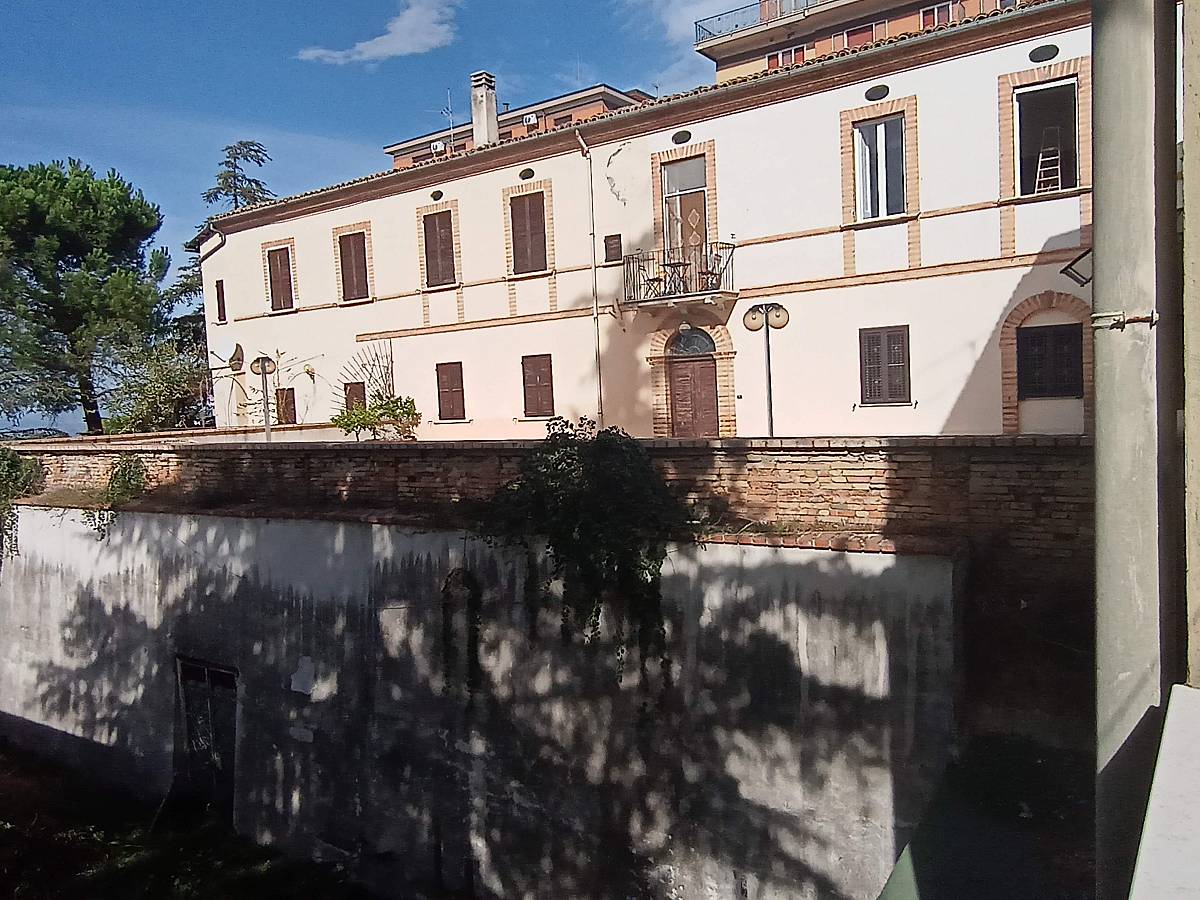 Casa indipendente in vendita in Via Parladore zona S. Maria - Arenazze a Chieti - 5746608 foto 12