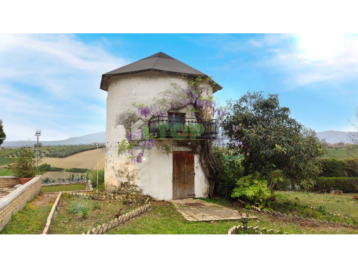 Rural house or Rustic for sale in   at Pianella - 8683391 foto 2