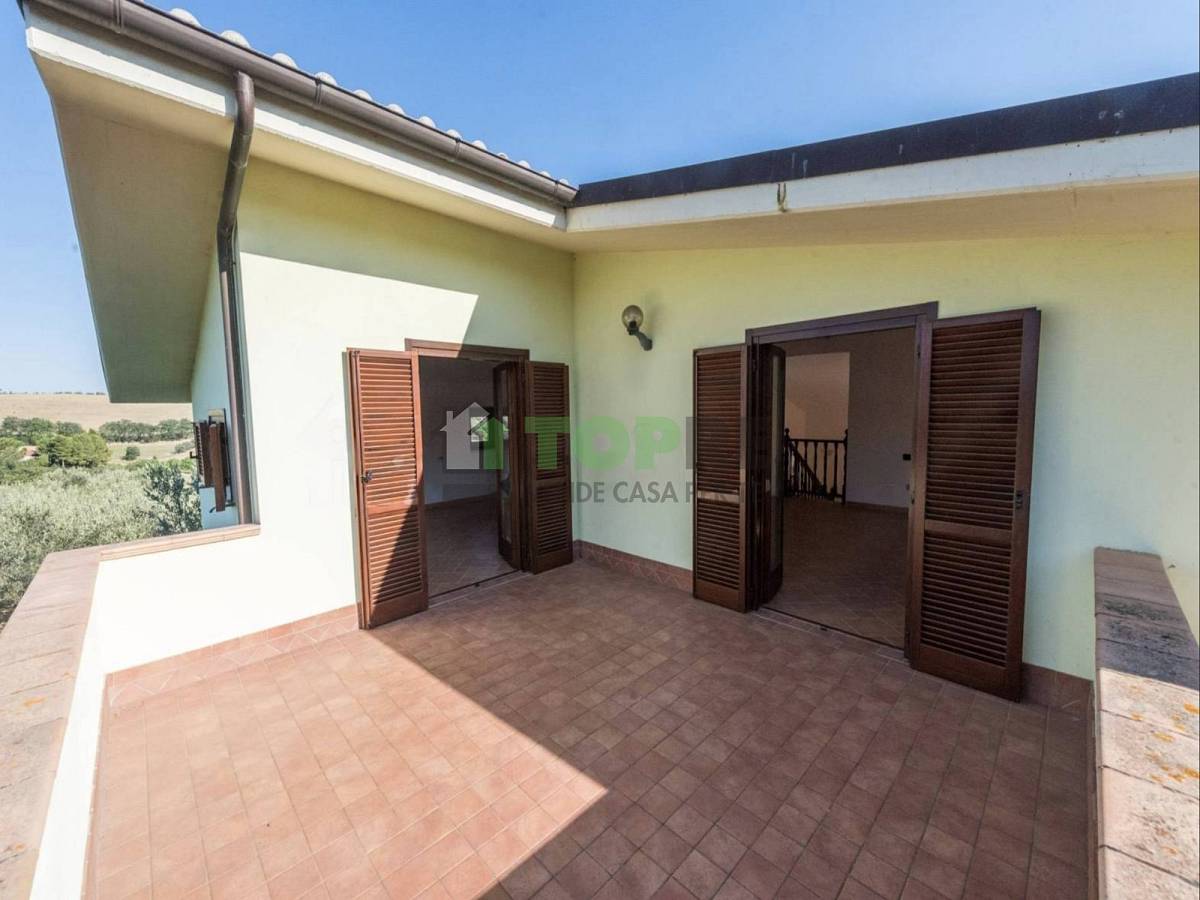 Villa for sale in   at Moscufo - 9570629 foto 5