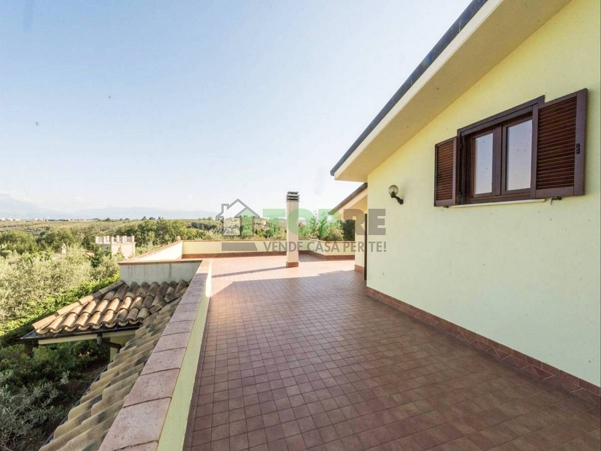 Villa for sale in   at Moscufo - 9570629 foto 10