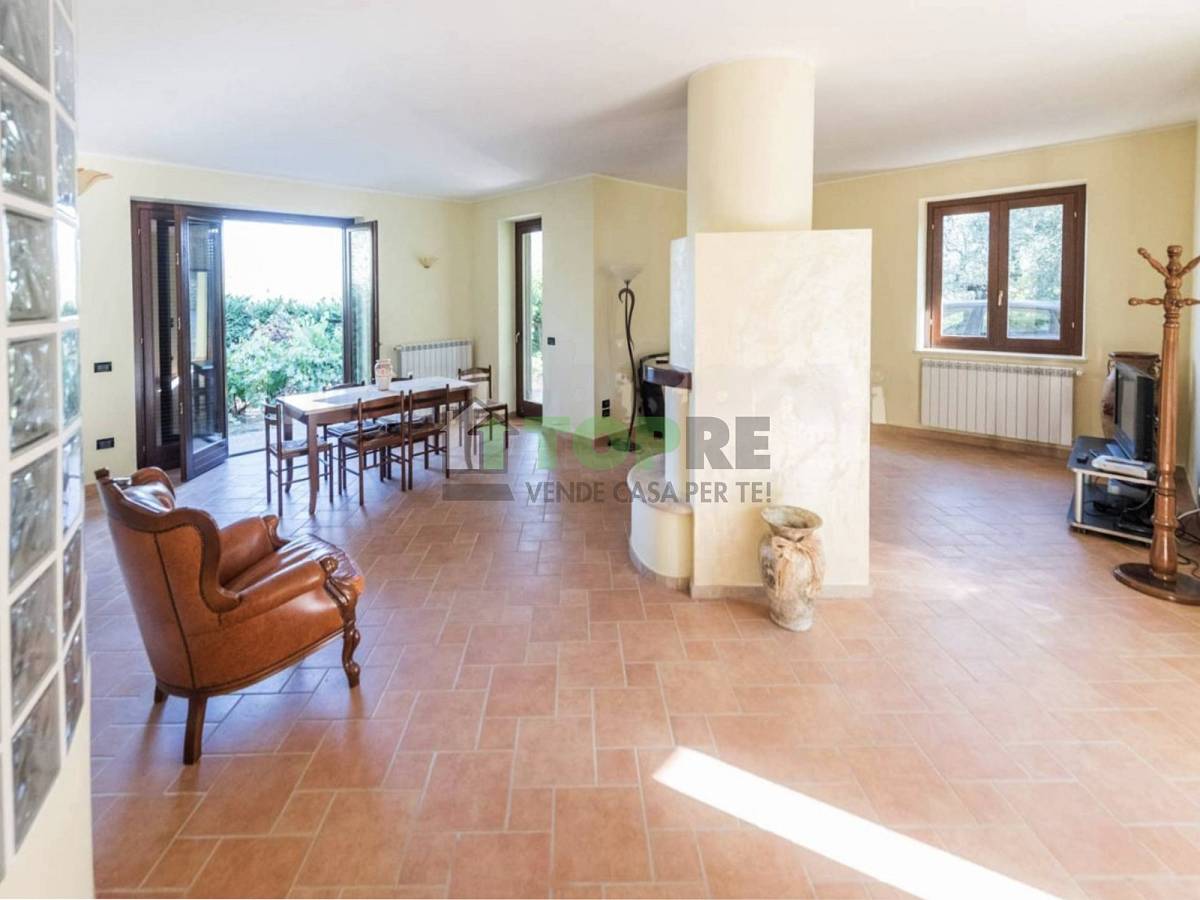 Villa for sale in   at Moscufo - 9570629 foto 17