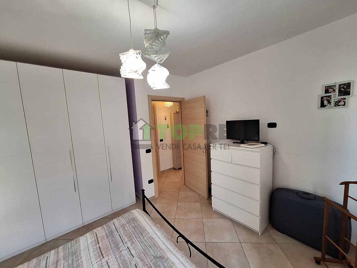 Appartamento in vendita in   a Cappelle sul Tavo - 5209895 foto 3