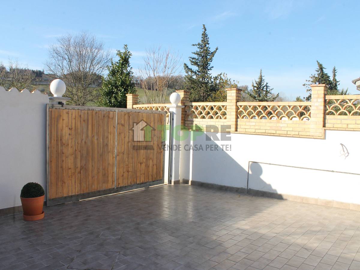 Semi-detached Villa for sale in   in Colle area at Montesilvano - 1680715 foto 2