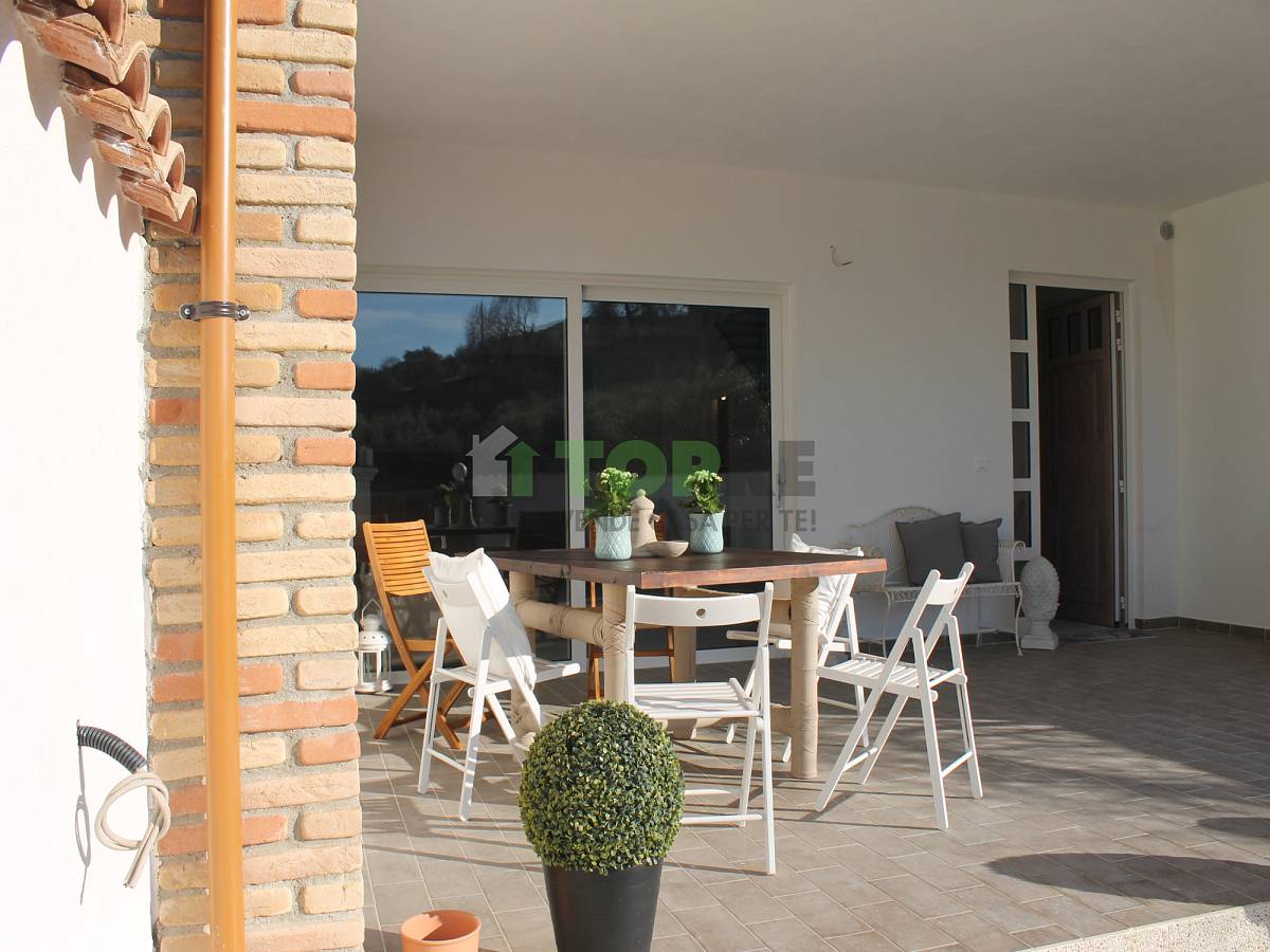 Semi-detached Villa for sale in   in Colle area at Montesilvano - 1680715 foto 4